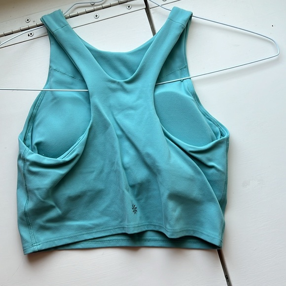 Athleta BUILT IN BRA CROPPED TANK - Picture 2 of 2